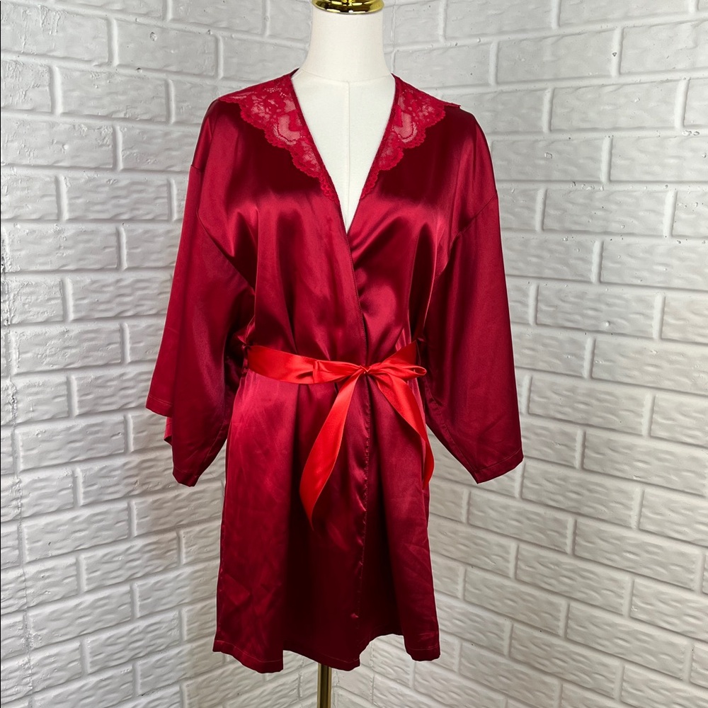 LA SENZA RED SATIN AND LACE KIMONO ROBE SZ SMALL/MED